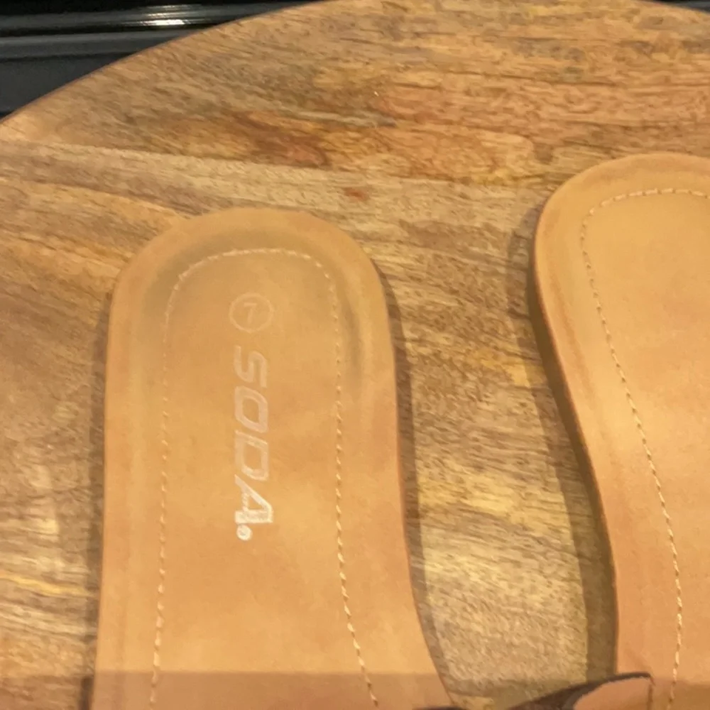 Soda Comfort Women’s Black Slide Sandals - Picture 2 of 6